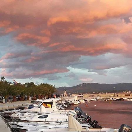 Prázdninový dům Jacuzzi Haus By Interhome *