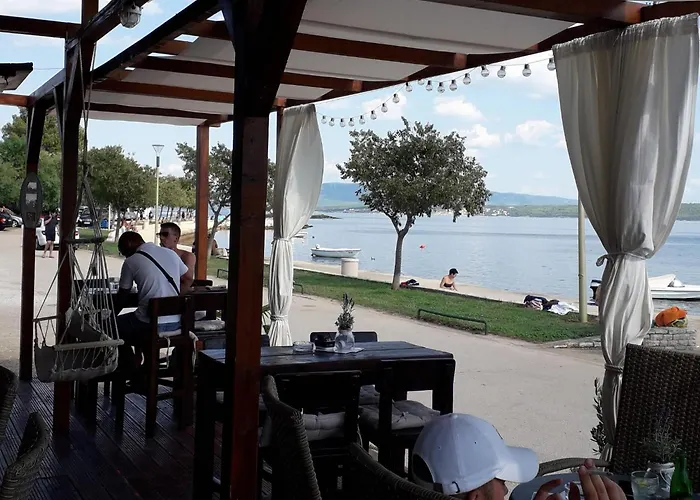 Jacuzzi Haus By Interhome Дом отдыха Поседарье