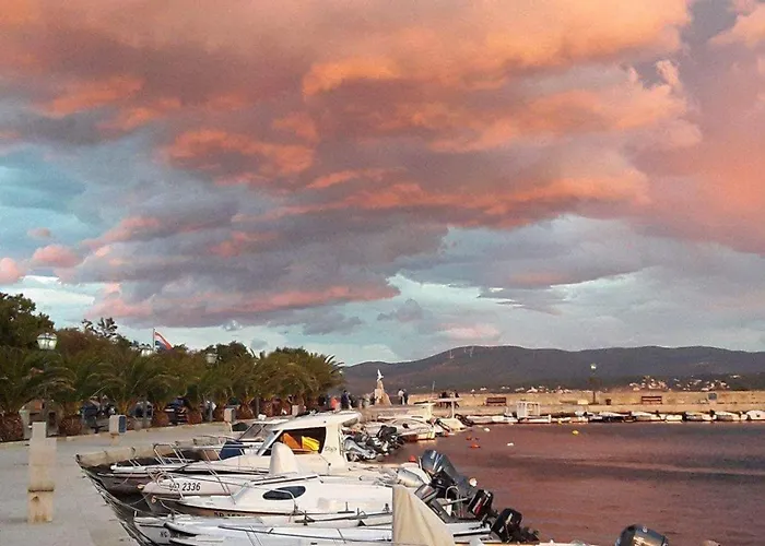 Prázdninový dům Jacuzzi Haus By Interhome *