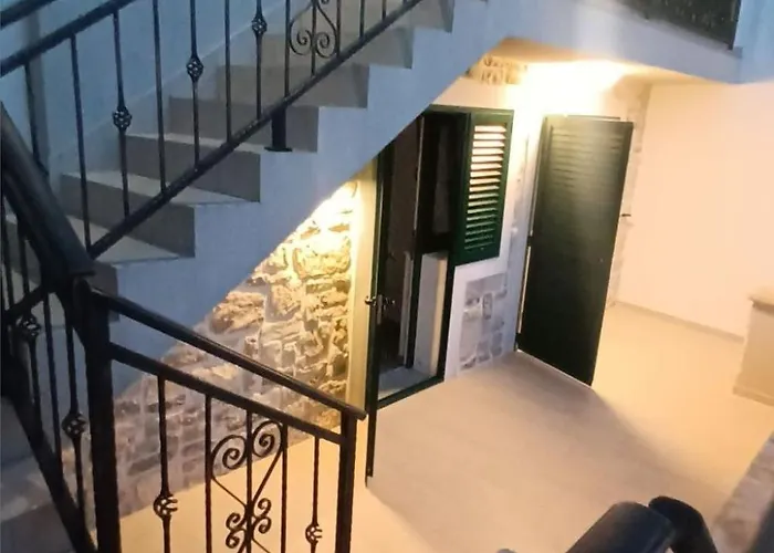 Jacuzzi Haus By Interhome Prázdninový dům Posedarje